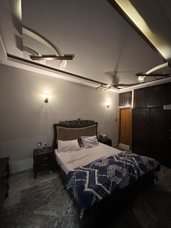 Traveler's Home 2br Villa in Gulshan Iqbal blk 7 Vacation rental in Karachi