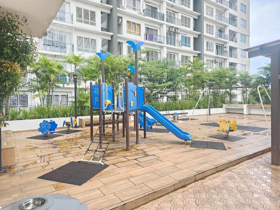 PALM GARDEN, HOMESTAY Apartment in Selangor, Malaysia