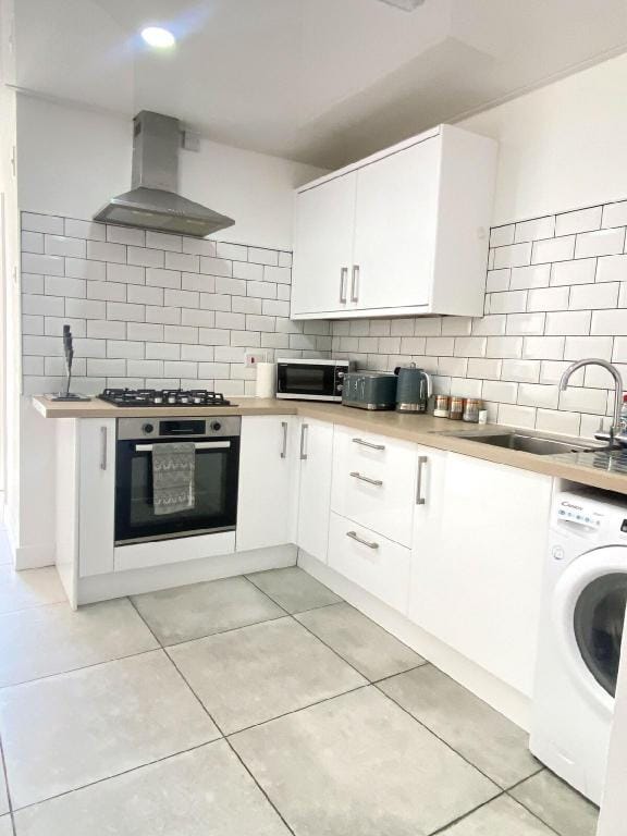 2 bedroom Vacation Apartment Rental Aylesbury Apartment in Aylesbury