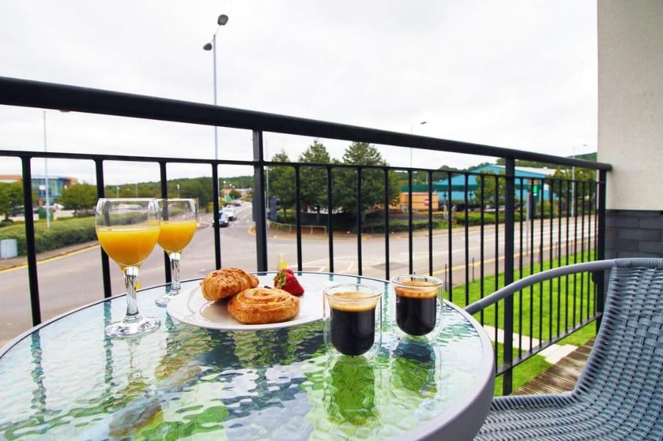 No.43 StadiumViews by SSW 2 min walk to stadiumcom Vacation rental in Wales