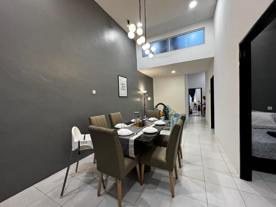 ST2 Single Storey House 14pax Baby land + BBq Vacation rental in Ipoh