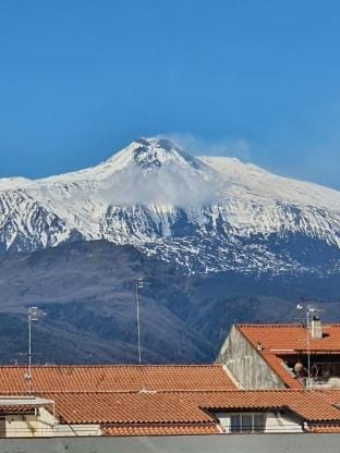 Rifugio di Stazzo Holiday home for groups of 20 people Vacation rental in Acireale
