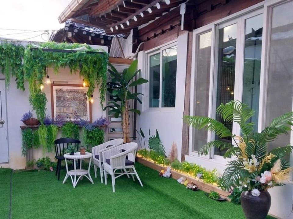 Inside Hanok Bed and Breakfast in South Korea