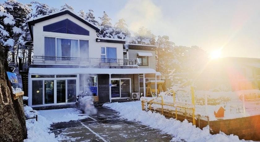 Sokcho Ulsanbawi Bed and Breakfast Bed and Breakfast in South Korea