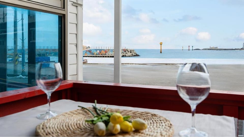 Goseong Badasga per Osyeonbyu Pension Bed and Breakfast in South Korea