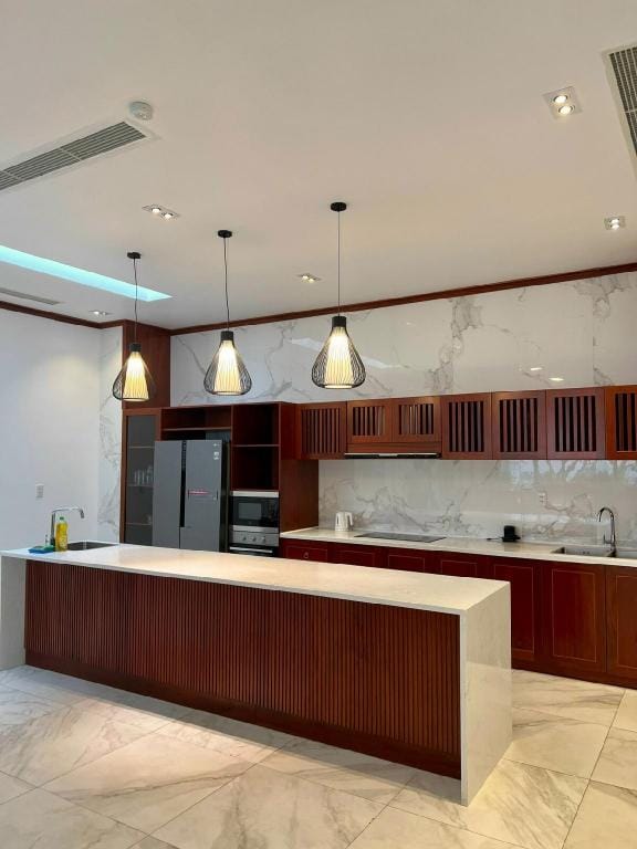 Villa beachfont 8 rooms 1000m2 Vacation rental in Ba Ria - Vung Tau