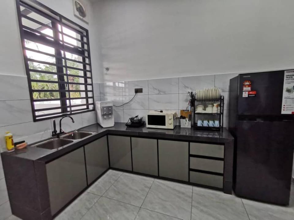 Lavish Guesthouse Muar homestay Vacation rental in Johor