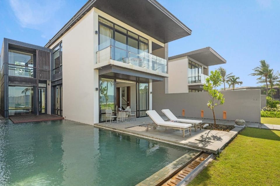 H.YAT.T Da Nang beachfront villa Villa in Hoa Hai