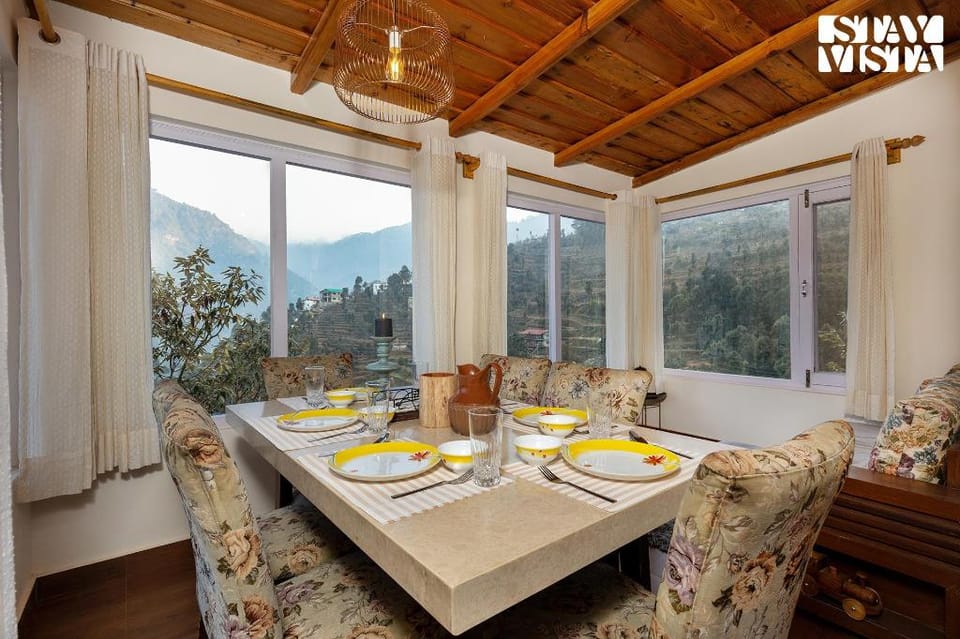 StayVista at Bird's Crest Villa in Uttarakhand