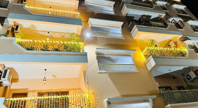 ZoomStay 3BHK Apartments Apartment in Varanasi