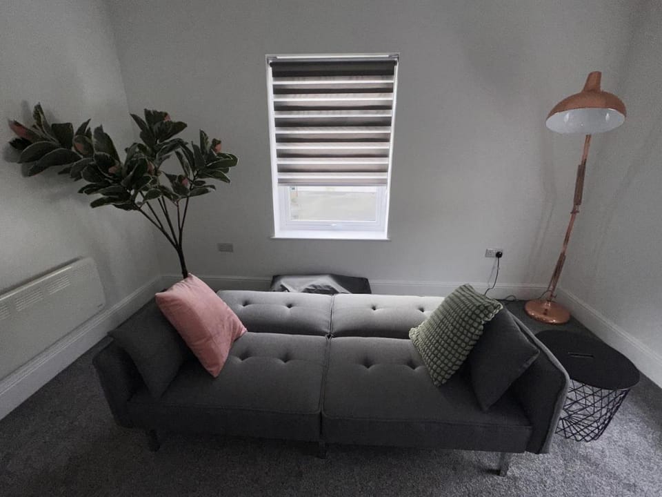 50 Wood St Apartment in Burton upon Trent