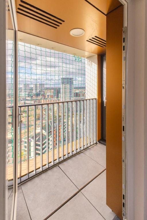 Quayside Penthouse 2 Bedroom Ensuite Man. United Apartment in Salford