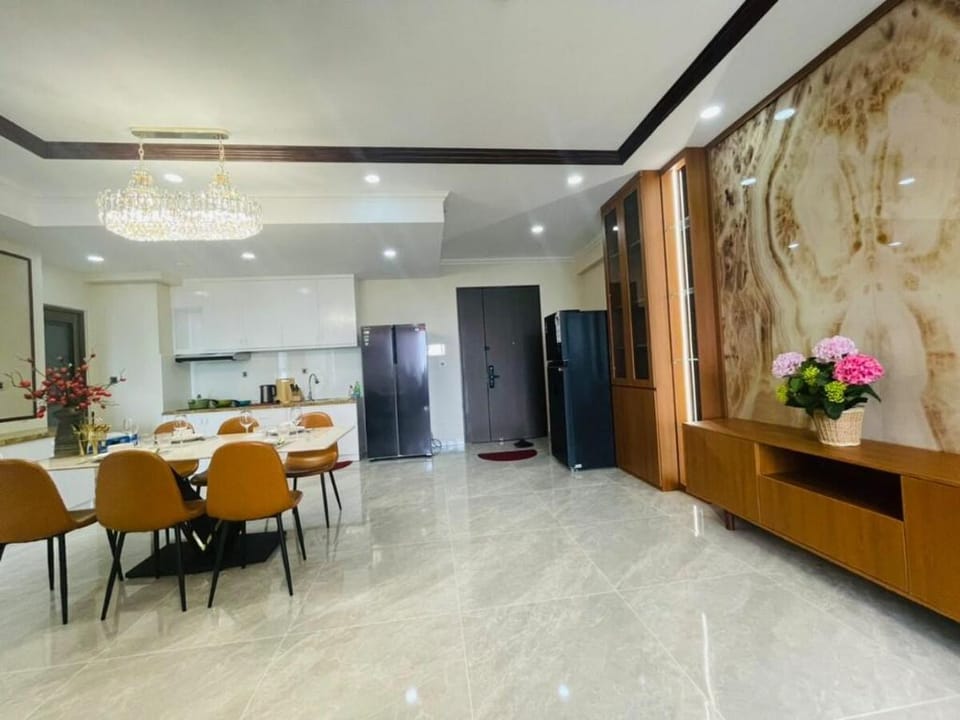 AlaHome 3BR The Peak Midtown Apartment in Ho Chi Minh City