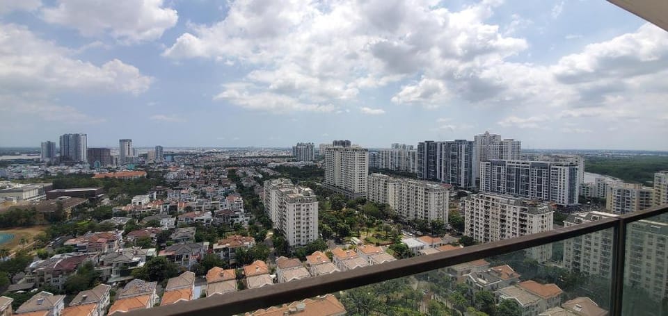 AlaHome 2 Bedroom M8 Apartment in Ho Chi Minh City