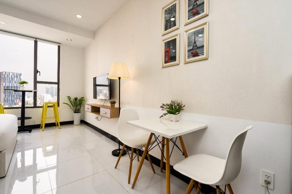 Ciao Saigon apartments - Infinity POOL  Apartment in Ho Chi Minh City