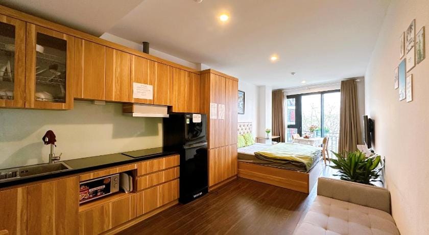 Windy Lakeview Studio Ha Noi Apartment in Hanoi