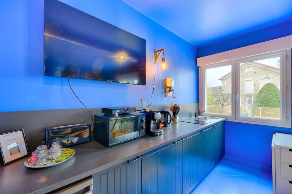luxury Jardin Majorelle Jacuzzi proche paris orly Apartment in Île-de-France
