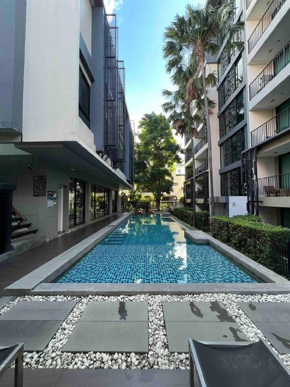 Best Location and amazing mountain view at Nimman Apartment in Chiang Mai