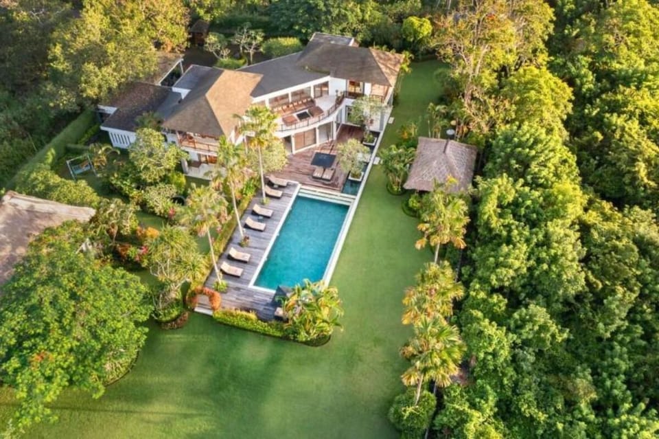 Green Hill View 6 BR Private Pool Villa ZN46 Villa in Kuta Selatan