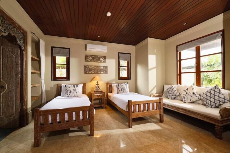 Blue Sky Hill 3 BR Private Pool Villa ZN44 Villa in Kuta Selatan