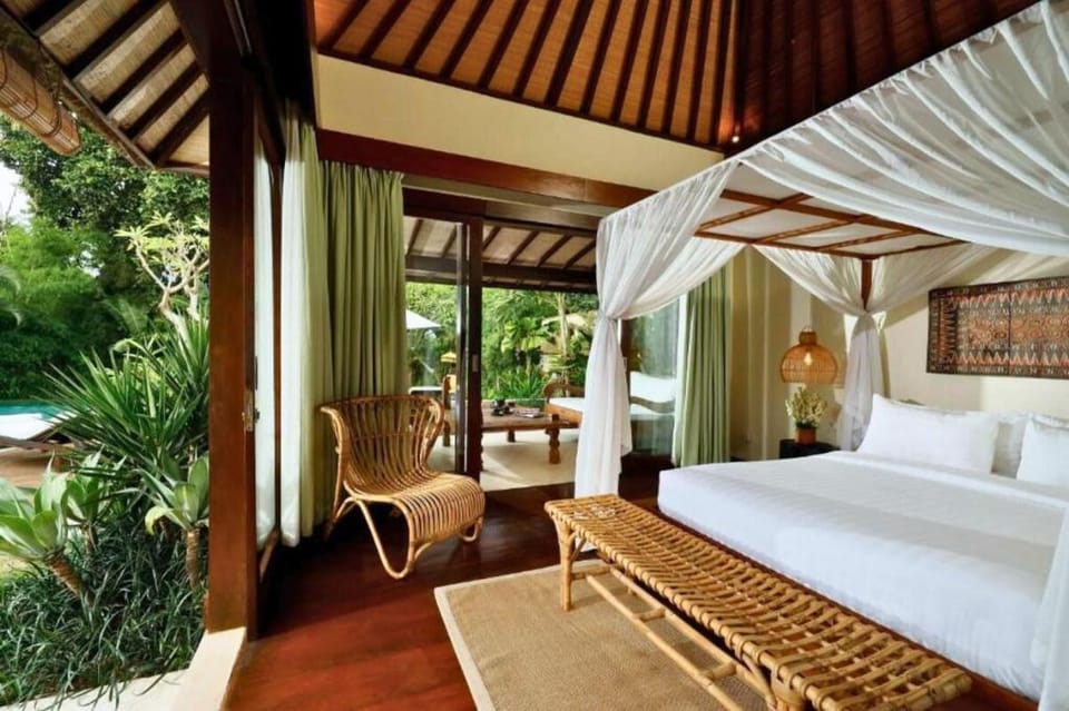 Charmaine 5 BR Private Pool Villa ZN38 Villa in Kuta Selatan