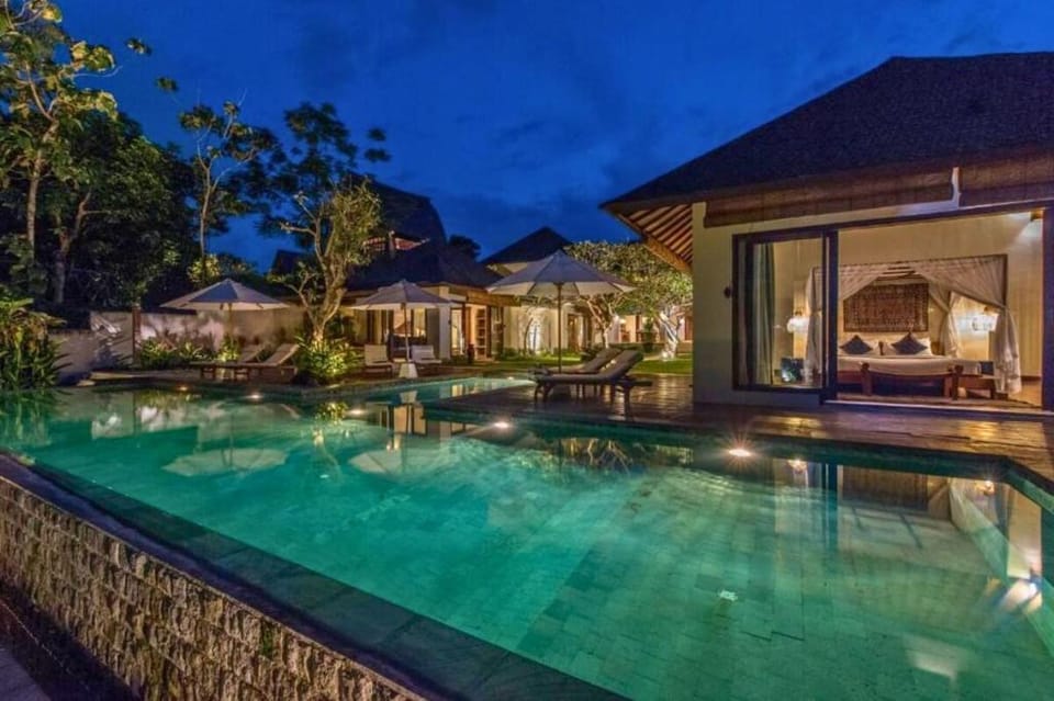 Charmaine 5 BR Private Pool Villa ZN38 Villa in Kuta Selatan