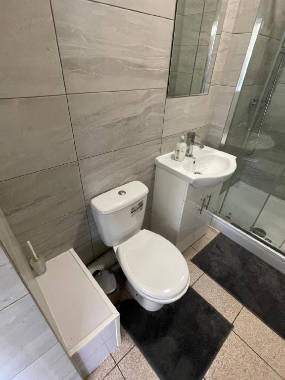 Whole Flat Close To Wembley Vacation rental in Edgware