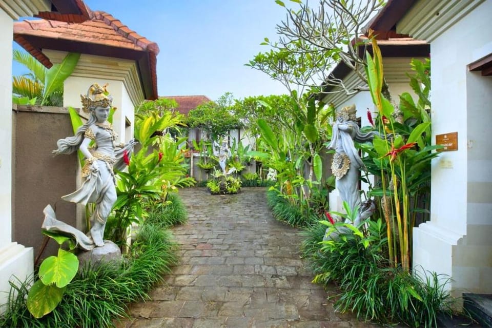 Rose White 1 BR Private Pool Villa ZN23 Villa in Tampaksiring