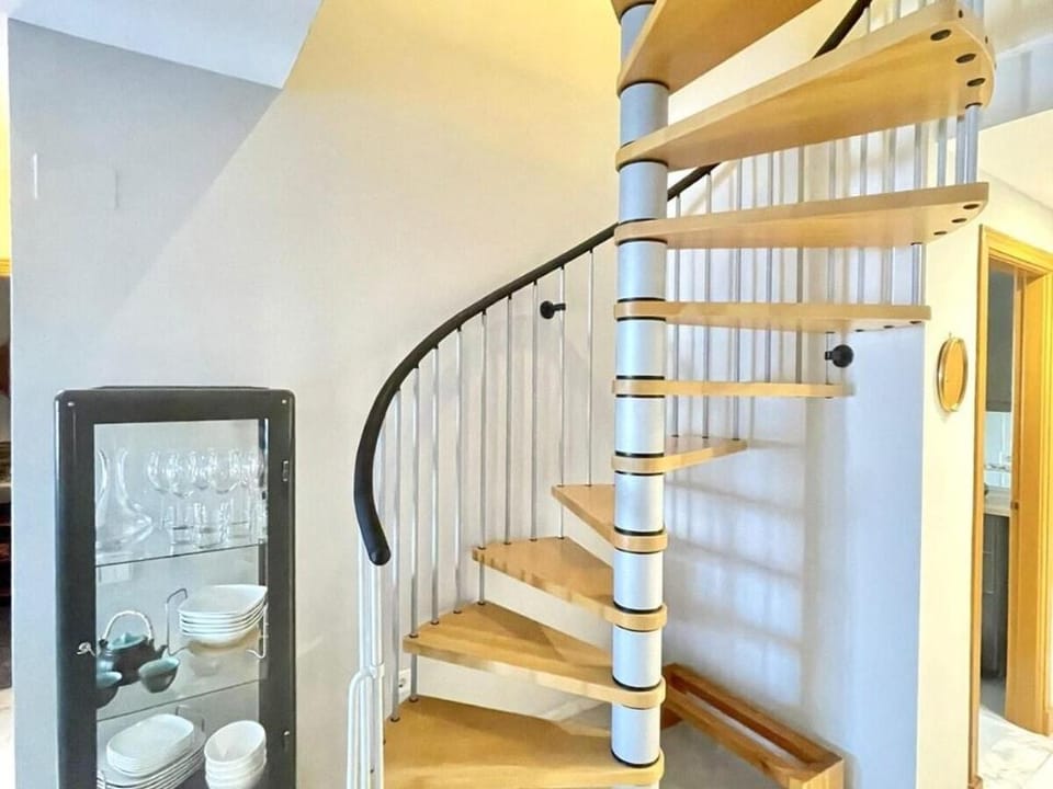 Calu Homes Duplex cerca playa de Huelin Apartment in Malaga
