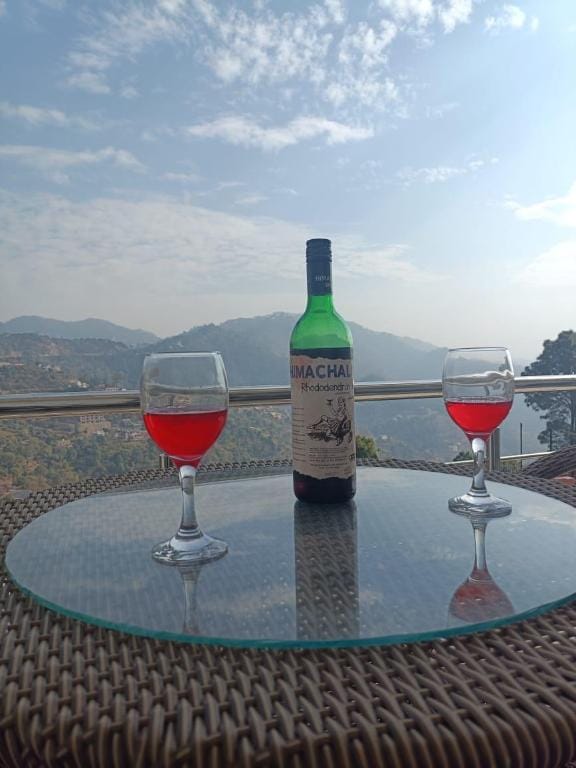 Fabulous sunrise view Apartment in Himachal Pradesh