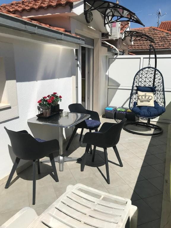 One-Bedroom Apartment for 4 person in Trogir Apartment in Trogir