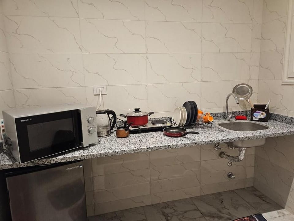 Downtown: Modern 1BR Flat-98 Apartment in Cairo
