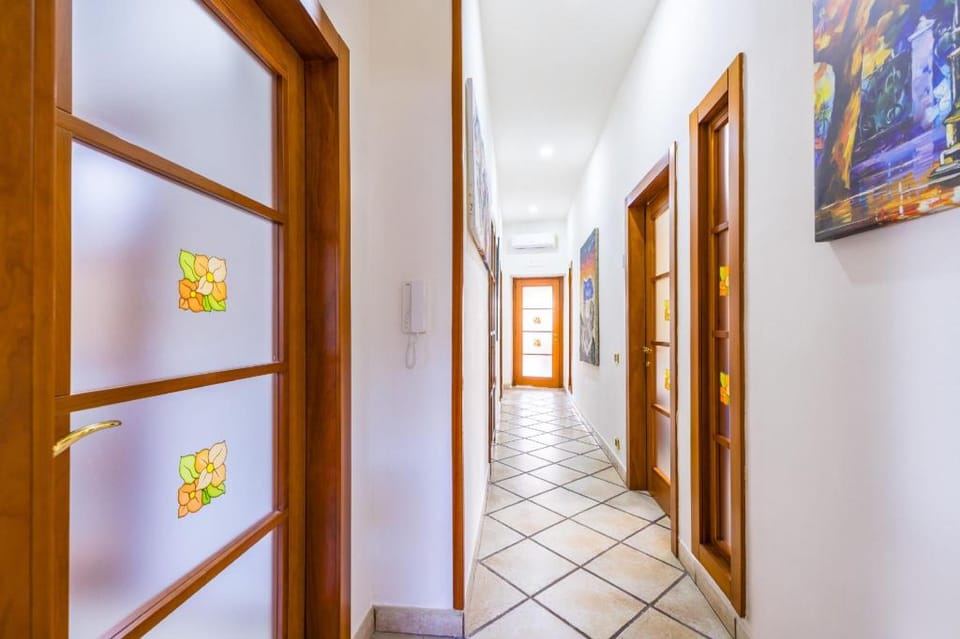 Casa Raffaela by Wonderful Italy Apartment in Naples