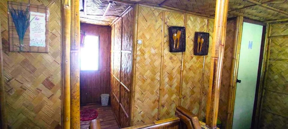 Alexandra's Transient Haus Hotel in Bicol