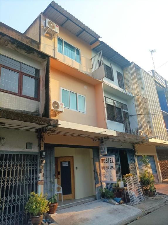 Rendezvous 60-1 Sukhumvit HOSTEL Hostel in Bangkok