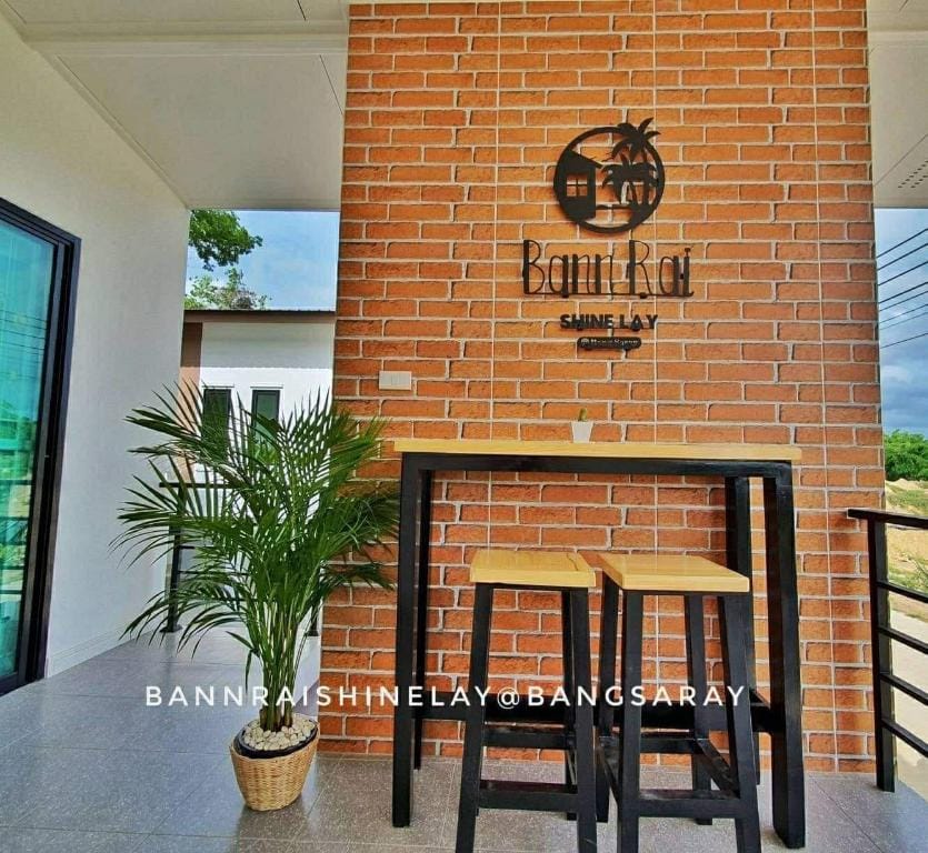 Vichuta pool villa at Bangsarea Villa in Chon Buri Changwat
