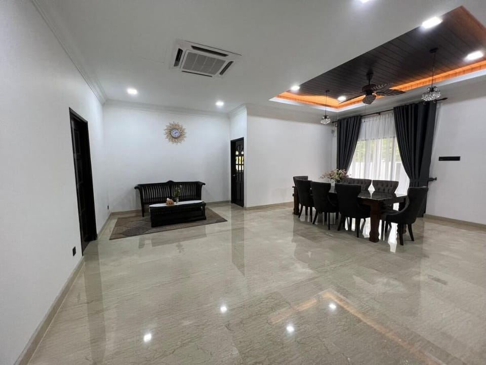 Aurora7 Villa Luxury Homestay Vacation rental in Putrajaya