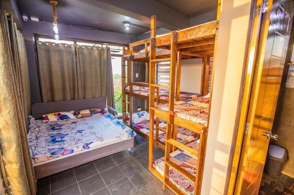 Southlake Mountain View Resort Vacation rental in Calamba