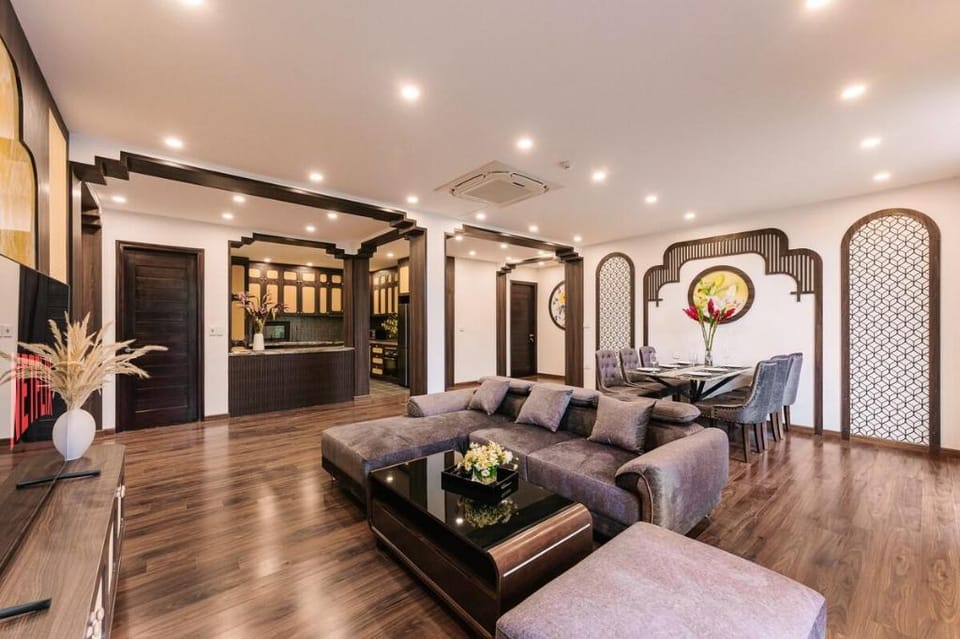  FAMILIA WESTLAKE PREMIUM APARTMENT for GROUP Apartment in Laos