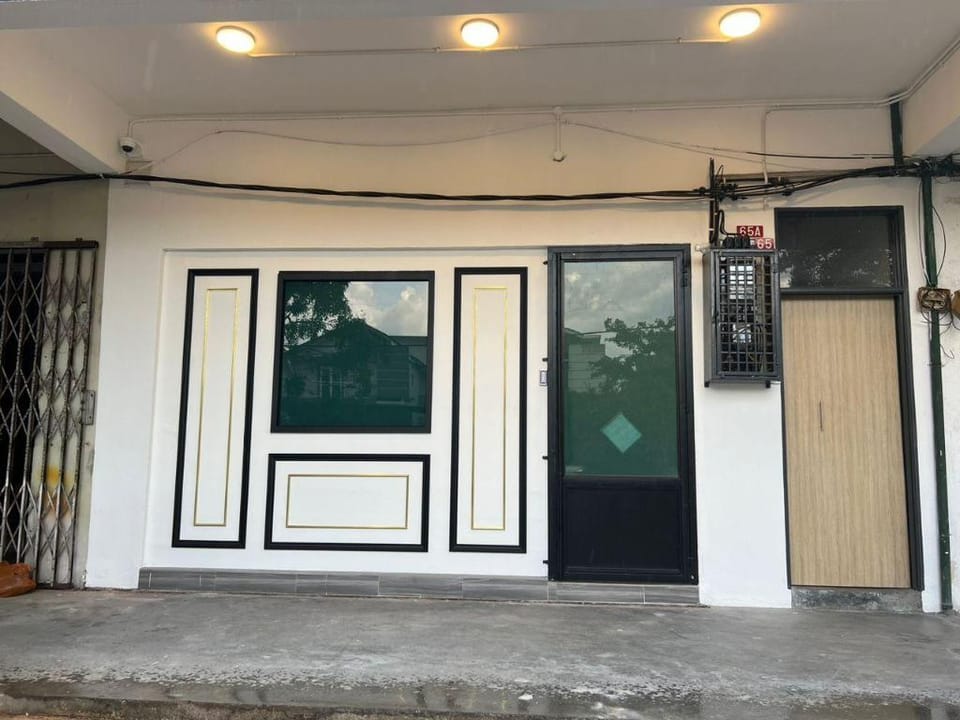 KIWI INN Vacation rental in Perak