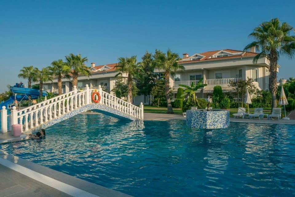 BlueHomes (E6) Apartment in Antalya Province