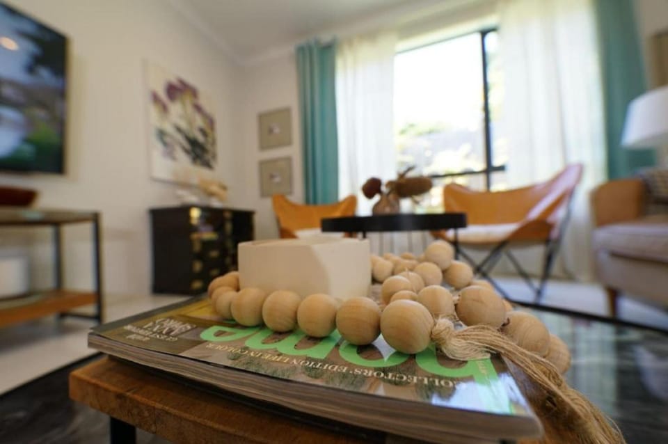 StayAU 4BR Designer Home in Knox Vacation rental in Wantirna South