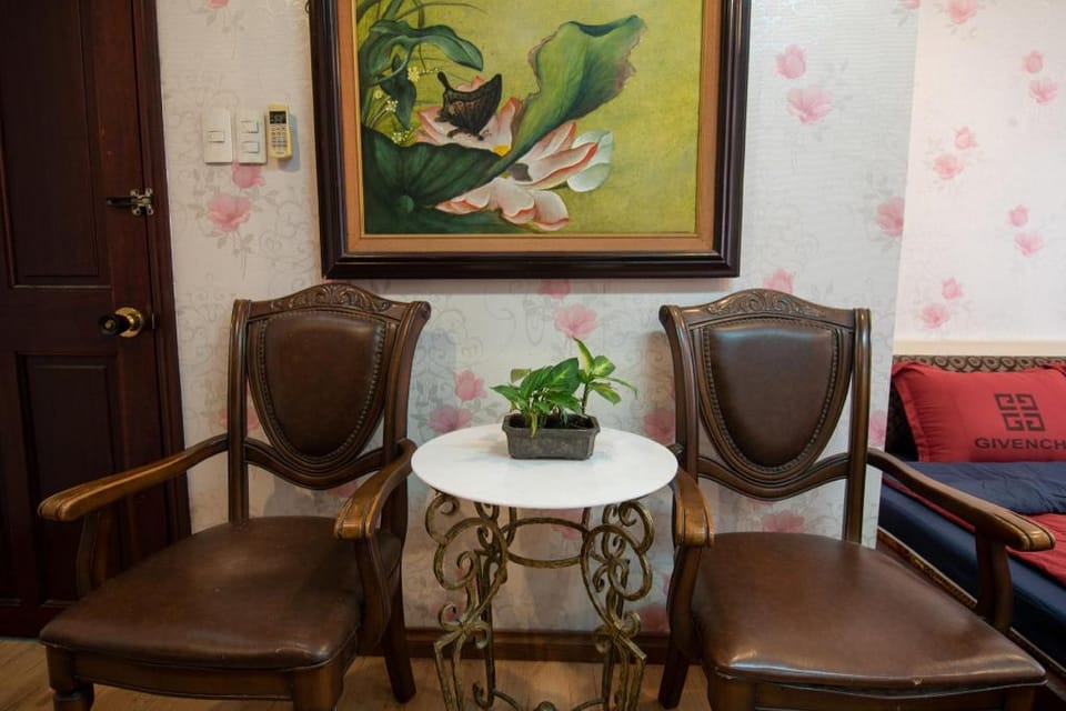 Closed to TSN Airport, a Little Ever-Spring House Vacation rental in Ho Chi Minh City