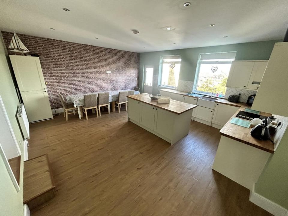 Sandy Lodge Vacation rental in England