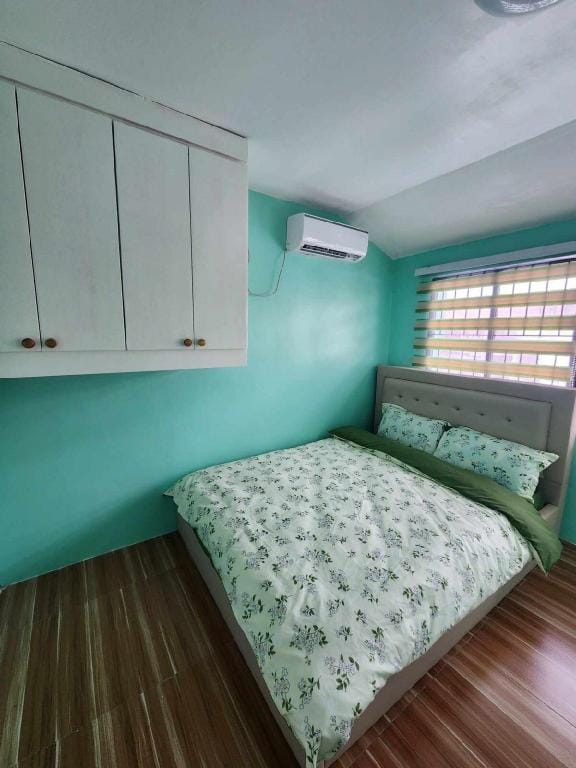 Divine's Cabin, Fully Airconditioned! Vacation rental in Angeles