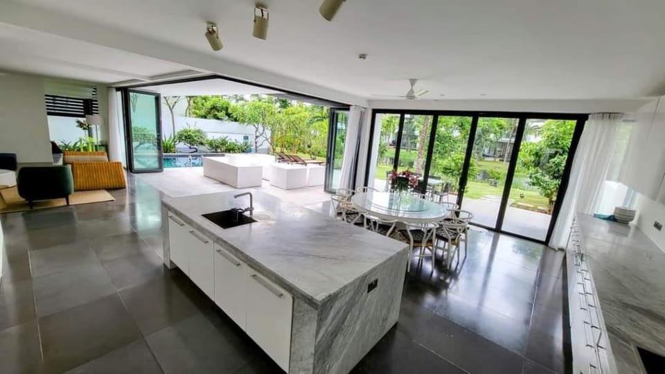 Villa Hồ Tràm cao cấp 5 phòng ngủ Sanctuary resort Villa in Ba Ria - Vung Tau