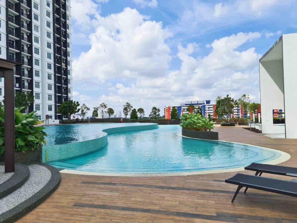 6pax Sks Habitat Bus station Netflix Apartment in Johor Bahru