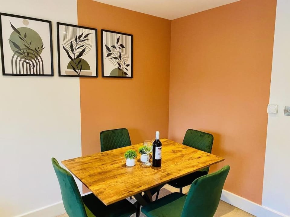 Cloud9StayZ at The Foxleigh Vacation rental in England