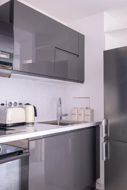Appartement Charmant à Levallois Apartment in Levallois-Perret