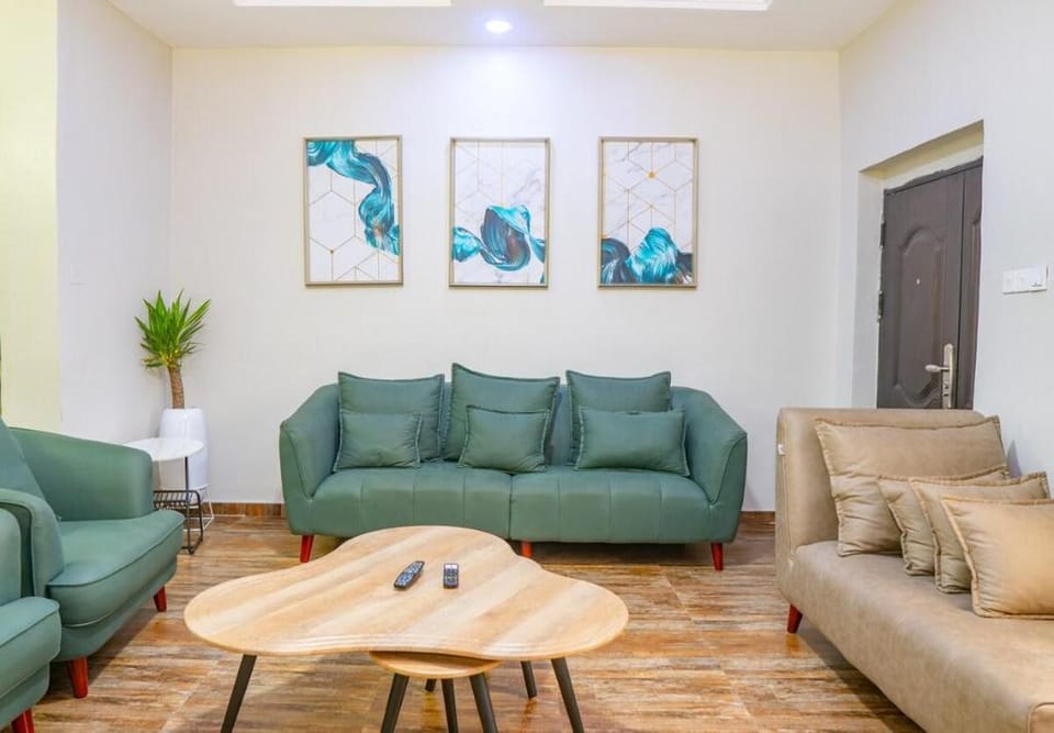 Drave Relaxing 3BR Serviced Home  Electric&Wi-Fi Apartment in Abuja
